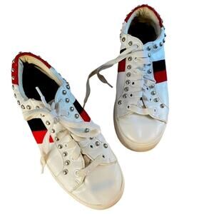 Belle Sneaker in White Multi Steve Madden